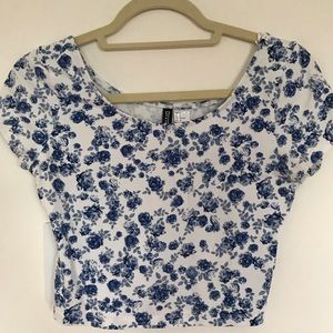 H&M Blue Rose Floral Crop Top